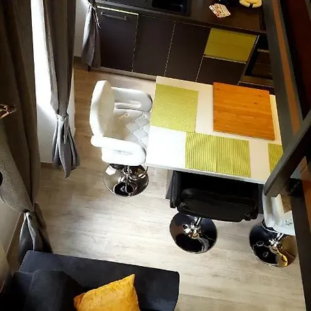 Vanna - 1st Row To The Sea Apartman *